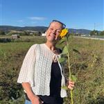 Anne76